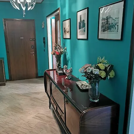 Residentes De Venecia 5*
